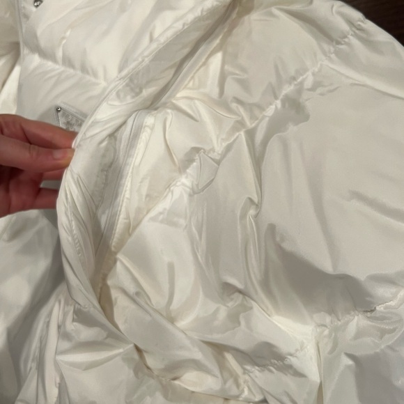 Prada White Cropped Puffer Jacket - Picture 5 of 6